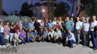 47 yıl sonra öğrencileriyle buluştu