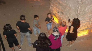 5 yaşında arkeologlardan Dara Antik Kentini öğrendi, 7 yıldır ziyaretçilere rehberlik yapıyor