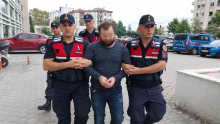 51 yıl hapis cezası bulunan şahıs saklandığı çatı katında yakalandı