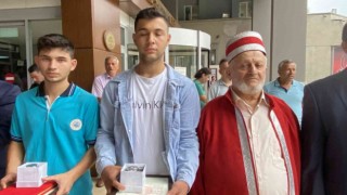 60 yıllık esnaf yılın ahisi seçildi