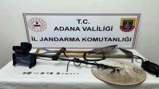 Adanada kaçak kazı yapan 4 kişi yakalandı