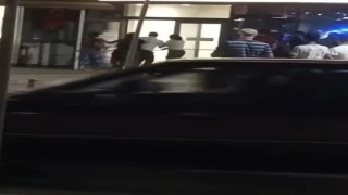 Adanada kadınlar sopalarla hastane bastı