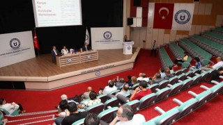 ADÜde Adnan Menderes Farkındalığı Paneli gerçekleştirildi