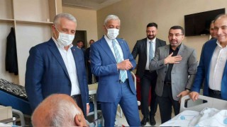 AK Kars Milletvekilleri hastaneyi ziyaret etti