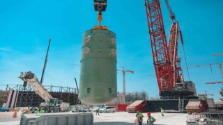 Akkuyu NGS 2nci güç ünitesinin reaktör basınç kabı kuruldu