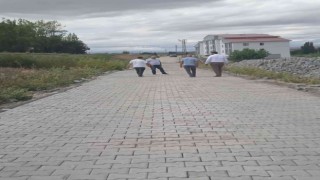 Akyakada ara caddeler kilit parke oluyor