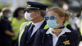 Almanyada uçakta maske zorunluluğu kalktı