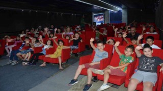 Altın Portakal Sinema Tırı vatandaşları beyaz perdeyle buluşturuyor