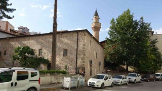 Anadolunun ilk Türk camilerinden, 932 yıldır ibadete açık