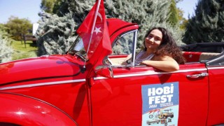 Antalya caddeleri ‘HobiFest 2022 korteji ile renklendi