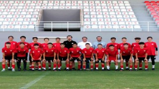 Antalyaspor U14ün genç akrepleri Madride gidiyor