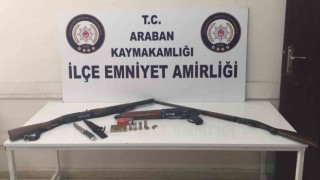 Arabanda 4 yıl önceki cinayetin katil zanlısı yakalandı