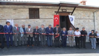 Aslına uygun olarak restore edilen Ahi Evran türbesi dualarla açıldı