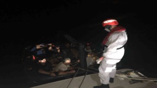 Aydında 13 düzensiz göçmen kurtarıldı