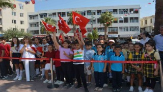 Ayvalıkta yeni eğitim öğretim yılının ilk zili çaldı