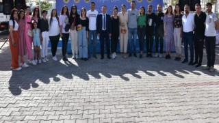 Bağlar Belediyesinin kursuna katılan 38 öğrencinin tamamı üniversiteli oldu