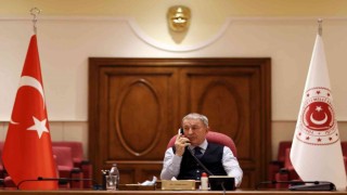 Bakan Akar, Ukraynalı mevkidaşı Reznikov ile görüştü