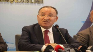Bakan Bozdağ: “Biz masayı takip ede ede yorulduk, onlar toplana toplana yorulmadılar”