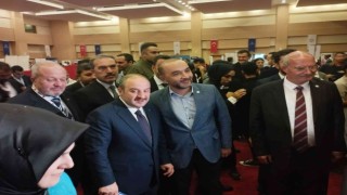 Bakan Varank: “Şu ortamı görseler yakaladığımız başarıda şaşılacak bir durum olmadığını anlayabilirler”