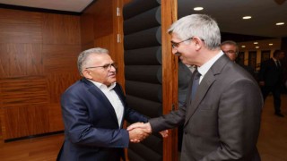 Bakan Yardımcısı Yılmazdan Başkan Büyükkılıça ziyaret