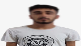Bakırköyde hırsız gözüne kestirdiği binaya böyle tırmandı