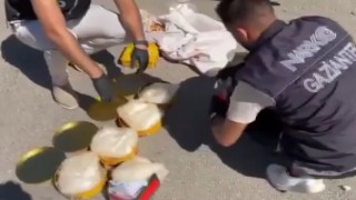 Bal paketlerine zulalanmış 5 kilo metamfetamin ele geçirildi
