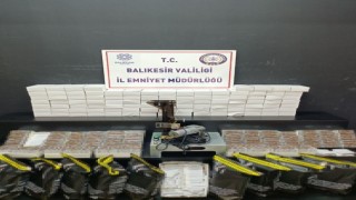 Balıkesirde 6 bin adet doldurulmuş makaron ele geçirildi