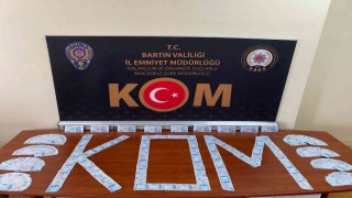 Bartında yüzlerce sahte banknot ele geçirildi