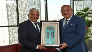 Başkan Ergün Güzelyurt Belediye Başkanı Özçınarı konuk etti
