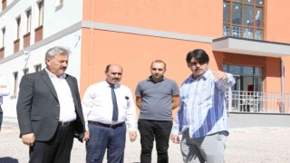 Başkan Palancıoğlu, Danışmentgazi Mahallesindeki 20 derslikli ilkokulda incelemelerde bulundu