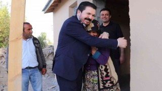 Başkan Sayan hayırseverlere seslendi: “Ağrıda bir eviniz olsun”