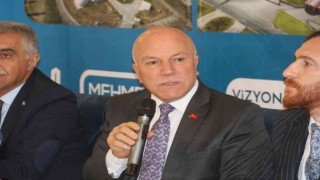 Başkan Sekmen: “1 Ekimden itibaren ulaşım fiyatını öğrencilerimiz için 2,5 liraya indirdik”