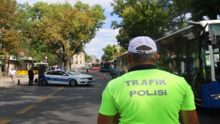 Başkentte çakarlı araç denetimi