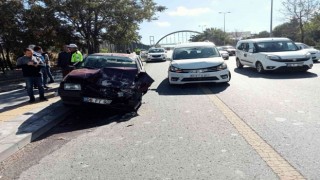 Başkentte zincirleme trafik kazası: 2 yaralı