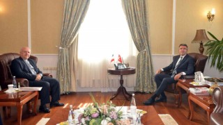 Başkonsolos Ebrahimi, Erzurum Valisi Memişi ziyaret etti