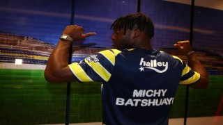 Batshuayi, resmen Fenerbahçede