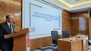 Bayburtta eğitim öğretim yılında alınacak asayiş ve trafik tedbirlerine yönelik toplantı düzenlendi