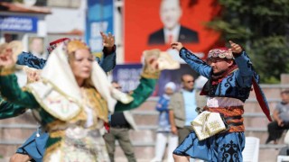 Bergama 14 Eylülü coşkuyla kutluyor