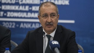 Erkılıç, “Gazetelerin yaşaması için uğraşacağız!”