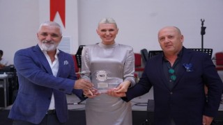 Bilecikte iş insanları ödül töreninde bir araya geldi