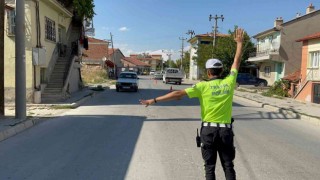 Bolvadin polisinden sürücülere yönelik trafik denetimi