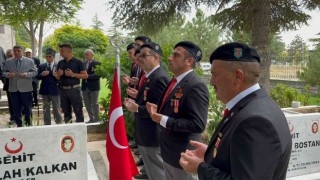 Bolvadinde Gaziler Günü kutlaması çelenk sunumuyla başladı