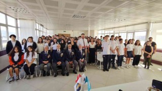 Bornova Radikal Okullarında Gaziler Günü gururu