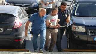 Büfeden bin lira çalan hırsız yakalandı
