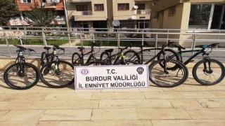 Burdurda 10 bisikleti çalan hırsız yakalandı