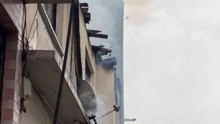 Bursada alevler iki katlı evi küle çevirdi