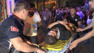 Bursada makas atan otomobil 2 araca çarpıp takla attı: 1i ağır 2 kişi yaralandı