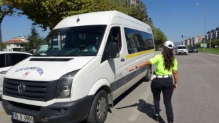 Bursada öğrenci taşıyan servislere sıkı denetim