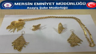 Çaldığı ziynet eşyalarıyla yakalandı