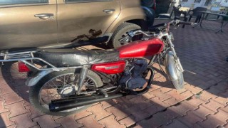 Çalıntı motosiklet terk edilmiş halde bulundu